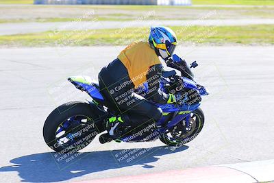 media/Jan-20-2023-Fastrack Riders (Fri) [[f2ad32aba3]]/Level 1/session 3 turn 9/